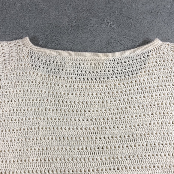 Liz Claiborne Short Sleeve Crotched Cream Colored Top Size M Petite - Picture 8 of 8